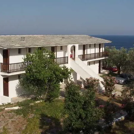 Aeria Hotel 3*